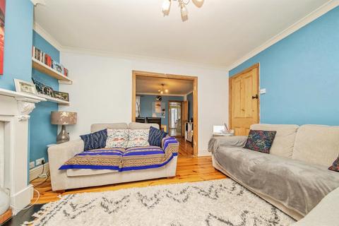 3 bedroom terraced house for sale, South Street, Colchester