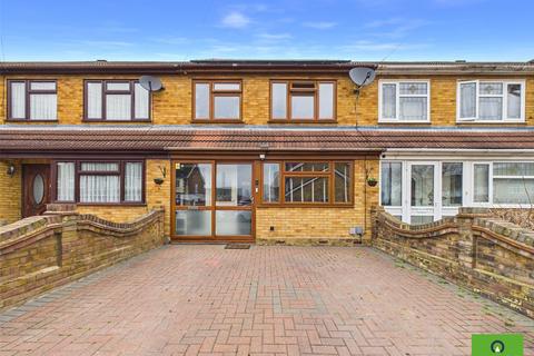 Sheridan Close, Romford RM3