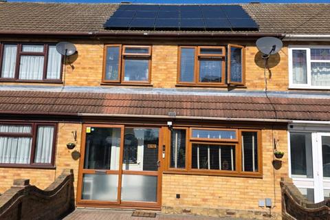 undefined, Sheridan Close, Romford RM3