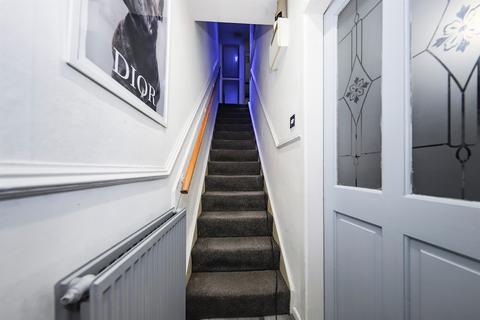 3 bedroom terraced house for sale, Silverbirch Road, Parkfields, Wolverhampton