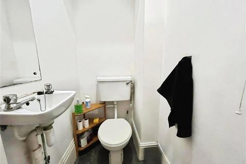 1 bedroom flat to rent, Whitwell Road, Hampshire PO4