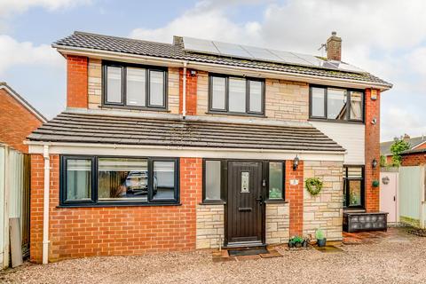 4 bedroom detached house for sale, Moreton Close, Wigan WN3
