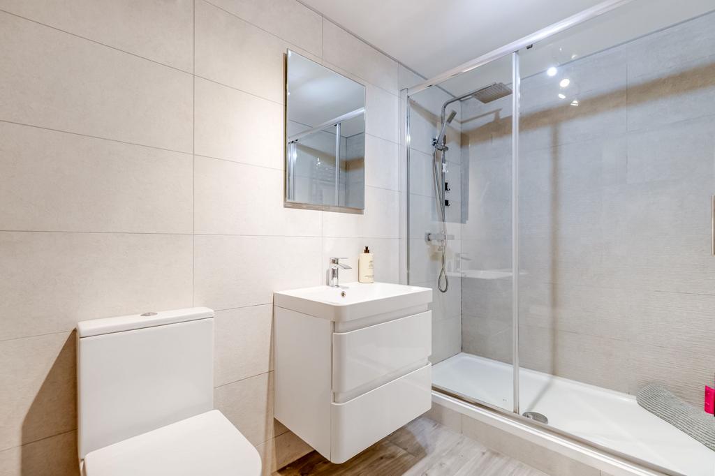 Ground floor Bathroom