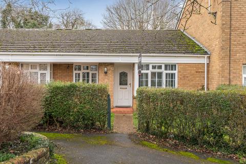 2 bedroom bungalow for sale, Lambeth Close, Chatham