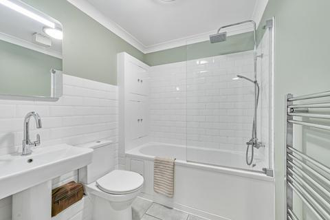 2 bedroom flat for sale, Belvedere Place, Brixton, London, SW2