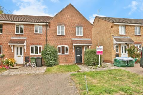 3 bedroom end of terrace house for sale, Fuller Close, Rackheath, Norwich