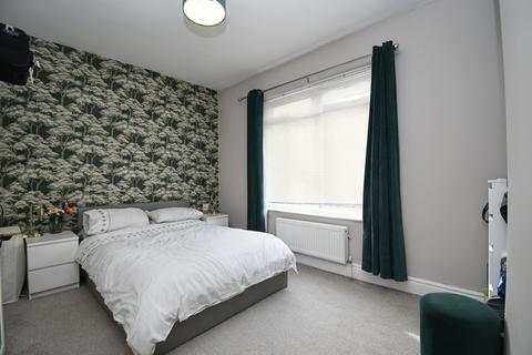 2 bedroom end of terrace house for sale, Lewis Street, Eccles, M30