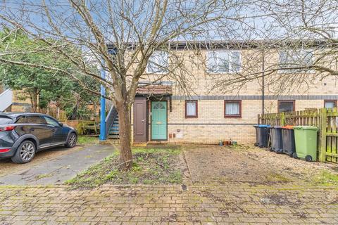 1 bedroom maisonette for sale, Huckleberry Close, Walnut Tree, Milton Keynes