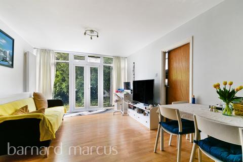 Knollys Road, London