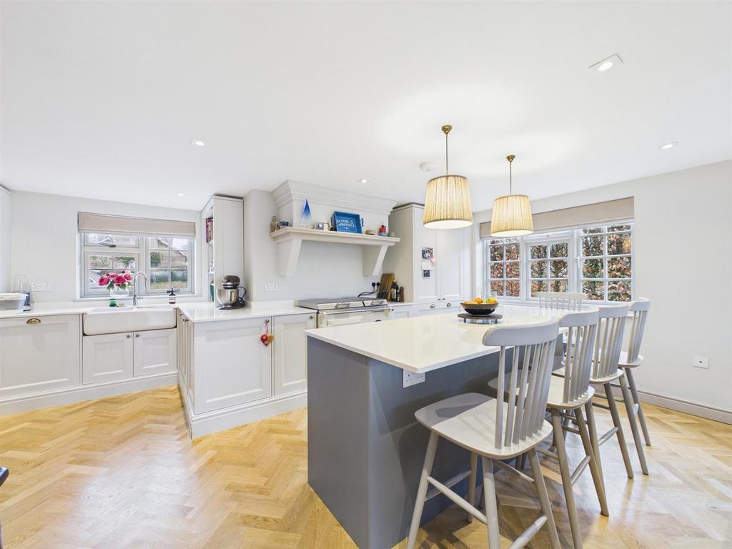 Breakfast Bar