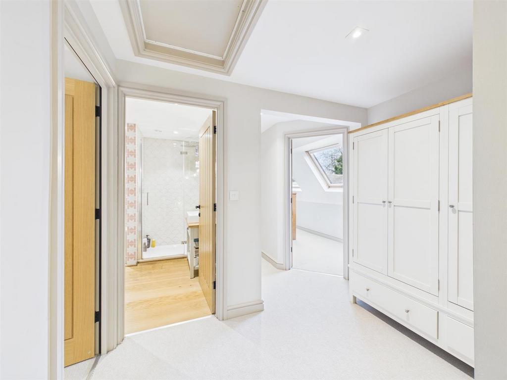 1st Floor Landing Area
