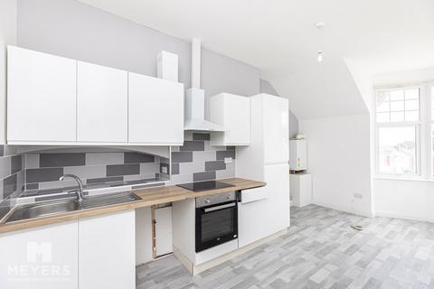2 bedroom apartment to rent, Southbourne Grove, Bournemouth, BH6 3