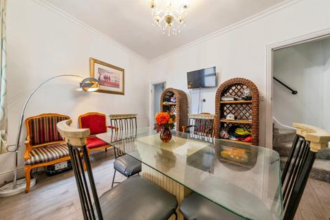 3 bedroom terraced house for sale, Dudley Road, Grantham