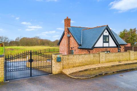 5 bedroom detached house for sale, Warrington Road, Risley, WA3