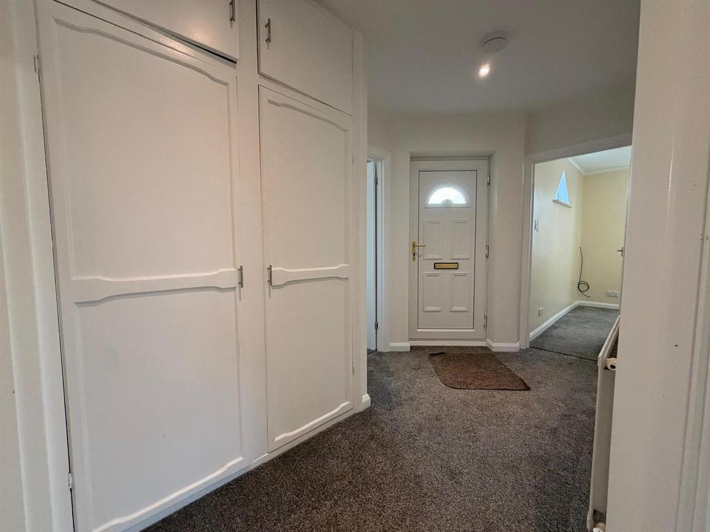 Hallway.jpeg