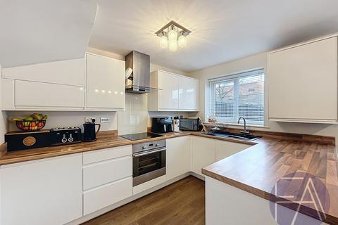 3 bedroom semi-detached house for sale, Southport, Merseyside PR8