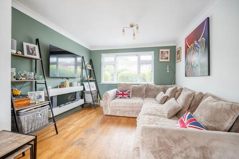 3 bedroom end of terrace house for sale, Almond Road, Gorleston