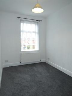 3 bedroom semi-detached house to rent, Manchester Road, Manchester M34