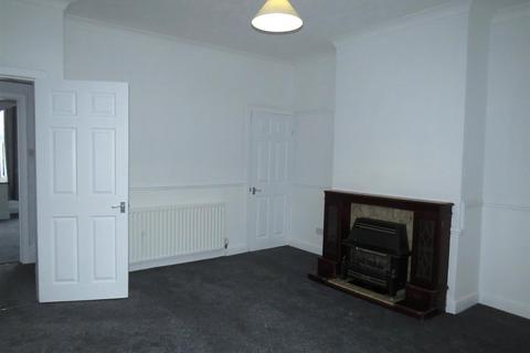 3 bedroom semi-detached house to rent, Manchester Road, Manchester M34