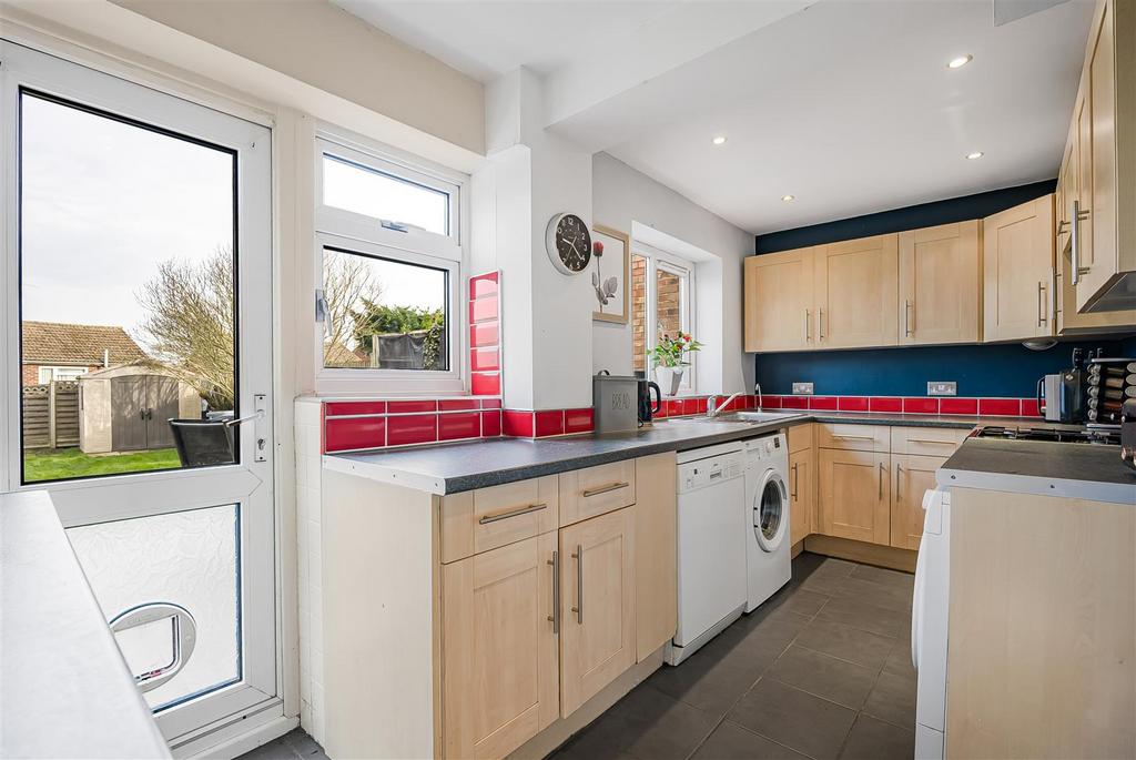 Fitted Kitchen
