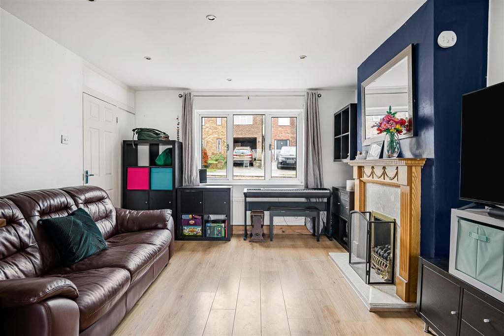 Living/Dining Room