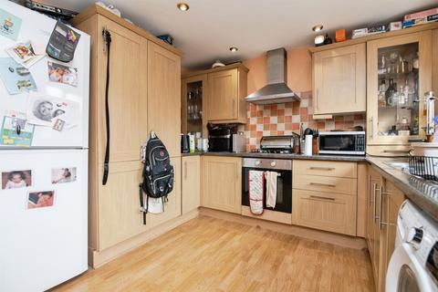 3 bedroom semi-detached house for sale, Beatrice Walk, Tividale, Oldbury
