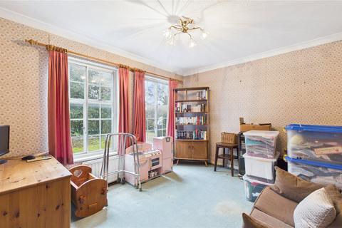 4 bedroom detached house for sale, Horsell Rise, Surrey GU21