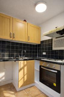 2 bedroom semi-detached house to rent, Botha Road, London, E13