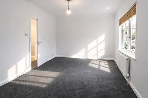 2 bedroom semi-detached house to rent, Botha Road, London, E13