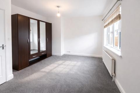 2 bedroom semi-detached house to rent, Botha Road, London, E13