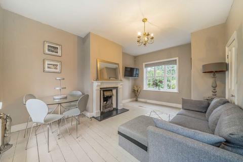 2 bedroom house for sale, Neville Road, London W5