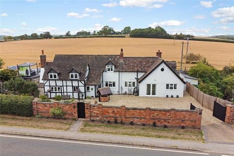 4 bedroom detached house for sale, Iron Cross, Salford Priors