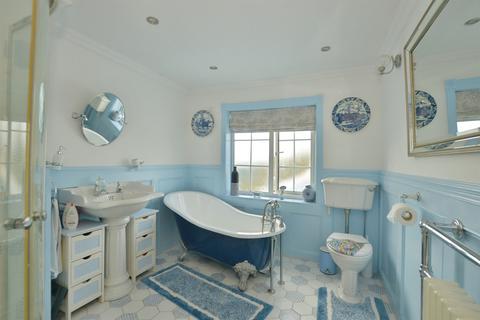 5 bedroom semi-detached house for sale, Hurst Lane, Charing Heath, Ashford