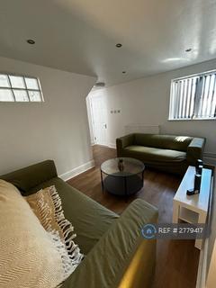 4 bedroom terraced house to rent, Ryecroft St, Gloucester, GL1