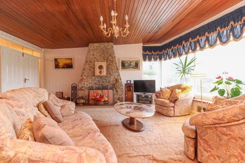 3 bedroom detached house for sale, Semaphore Road, Birchington, Kent, CT7