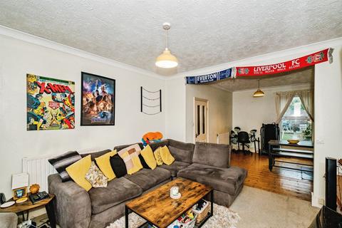 3 bedroom terraced house for sale, Canterbury Road, Worthing