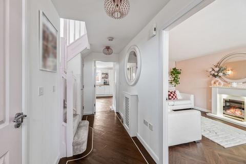4 bedroom detached house for sale, Maysville Close, Great Sankey, WA5