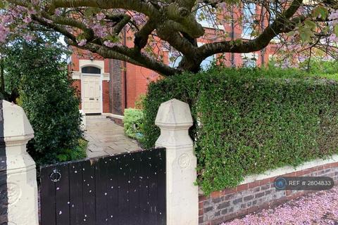 undefined, Newsham Drive, Liverpool, L6