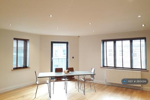2 bedroom flat to rent, Ferdinand Street, London, NW1