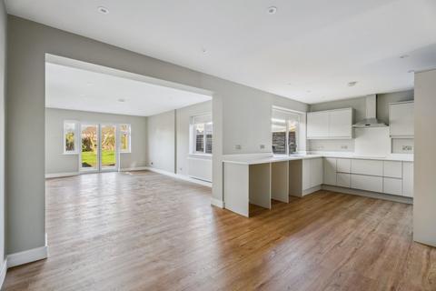 3 bedroom detached bungalow for sale, Clare Road, Great Missenden HP16