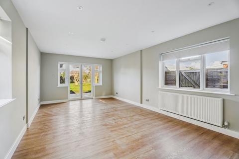 3 bedroom detached bungalow for sale, Clare Road, Great Missenden HP16