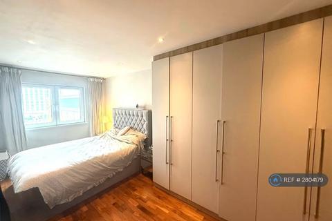 1 bedroom flat to rent, Holman Road, London, SW11