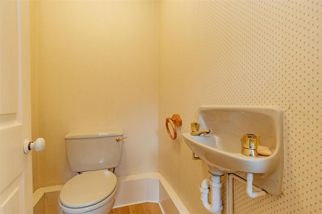 Cloakroom-1.jpg