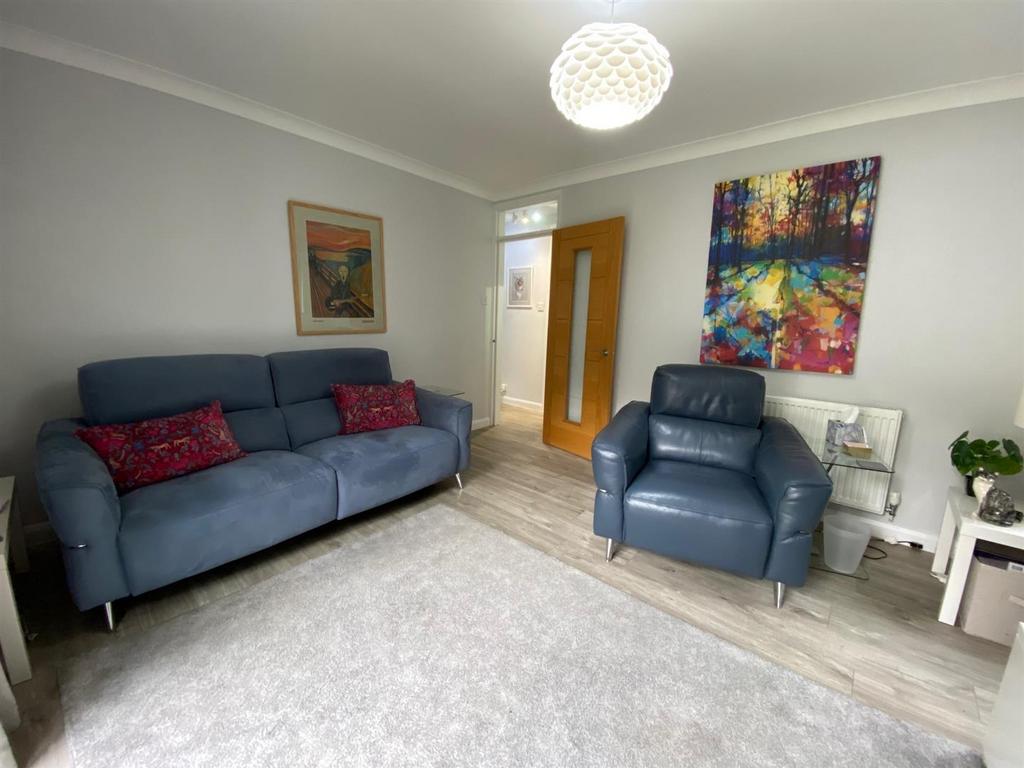 Living Room.jpg