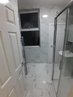 2 bedroom flat to rent, High Street, Acton, London