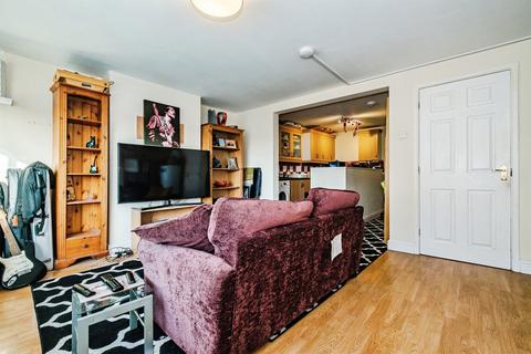 1 bedroom flat for sale, North Road, Lancing