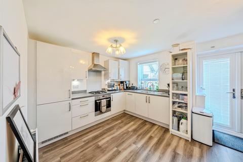 3 bedroom end of terrace house for sale, Bailey Bridge Drive, Chepstow