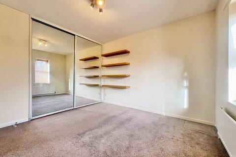 2 bedroom flat to rent, Bridgewater Court, Grove Lane, Headingley, Leeds, LS6