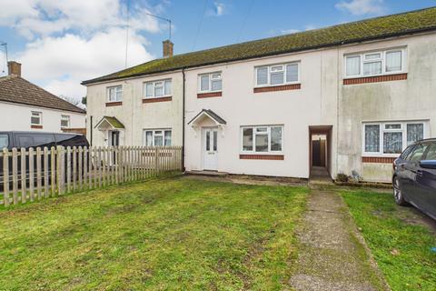 3 bedroom terraced house to rent, Queensway, Thetford, IP24