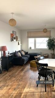 1 bedroom flat to rent, Saxon House, Hackbridge, SM6